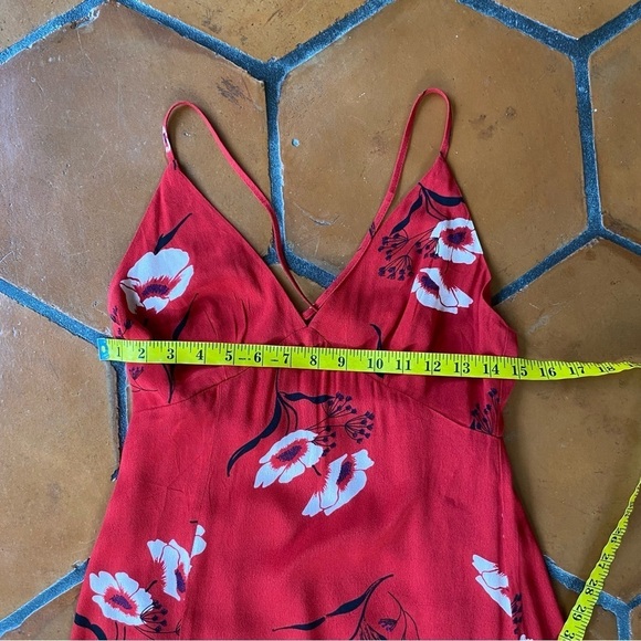 LULUS Beautiful Red Floral Lined Slit  Maxi Dress Size Small S - Picture 11 of 11